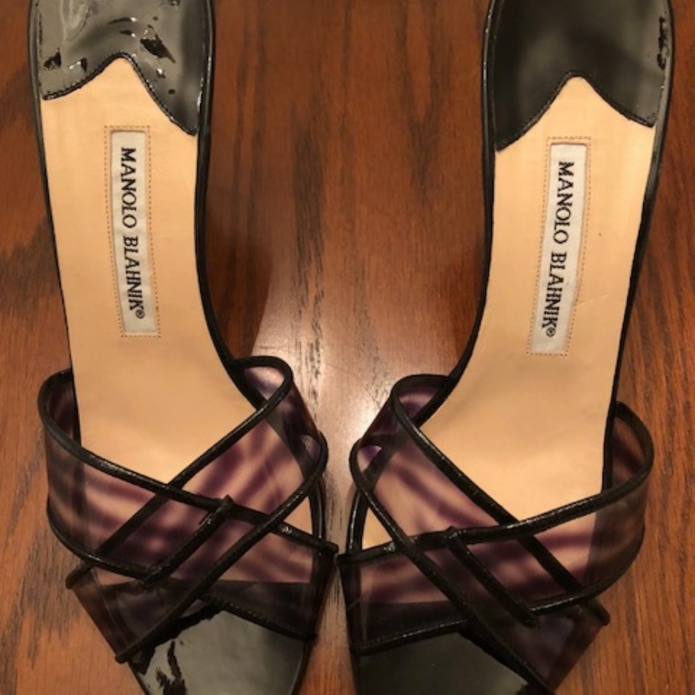 NEW MANOLO BLAHNIK BLACK OPEN TOE HEELS - Picture 1 of 6